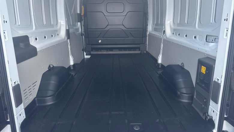 Ford Transit E-350 L3 Rwd 135kW 68kWh H2 Trend Van Auto